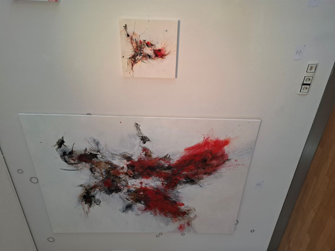 rotes Bild Ausstellung